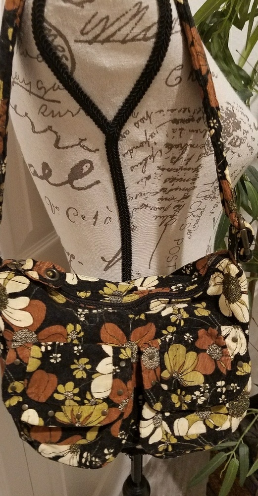 👜NWOT Candie's Purse